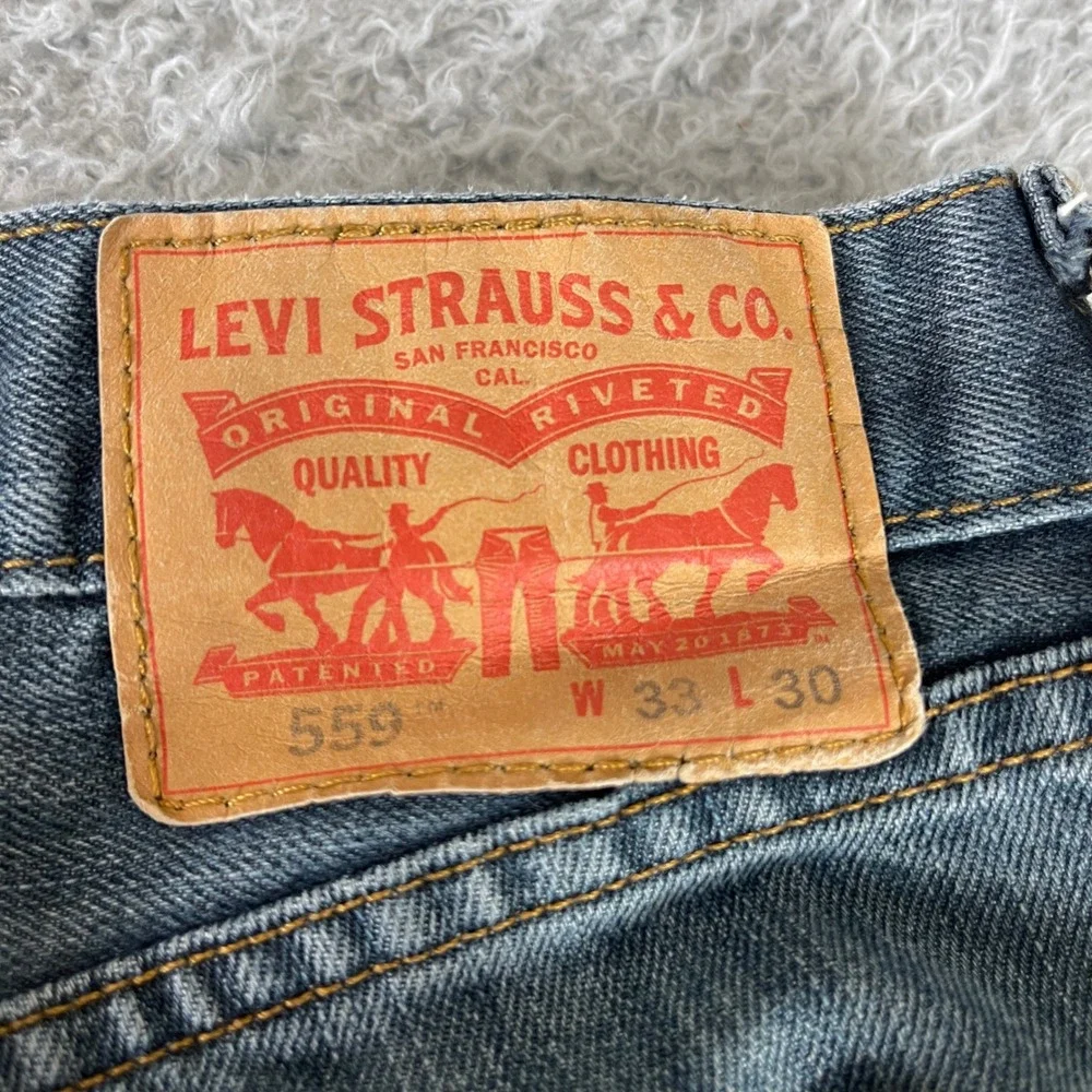 Levis 559 Relaxed Straight Leg Jeans Mens 33x30 Medium Wash Blue Denim 005590733